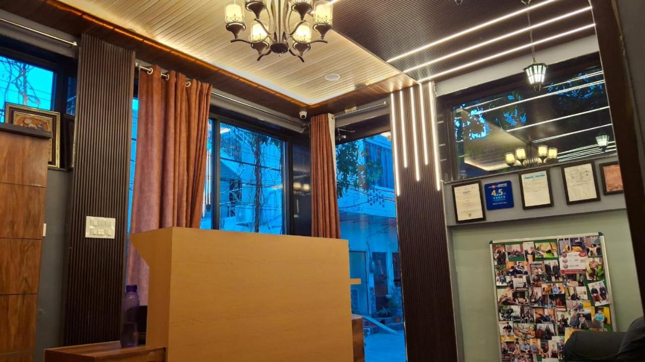 Kishan Home Stay Mathura Exterior photo